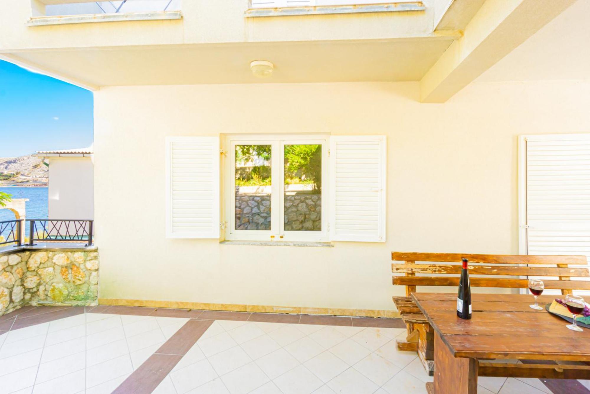 Galinec With Mountain And Seaview Apartment Metajna Room photo
