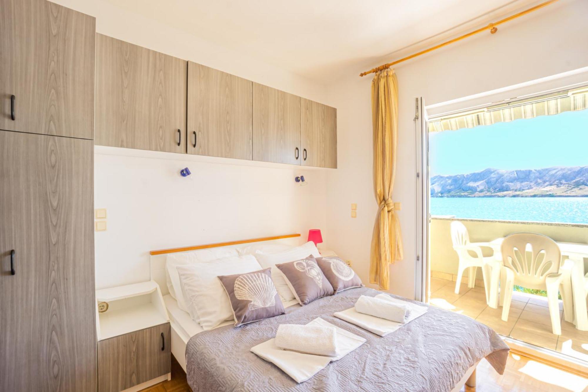 Galinec With Mountain And Seaview Apartment Metajna Room photo